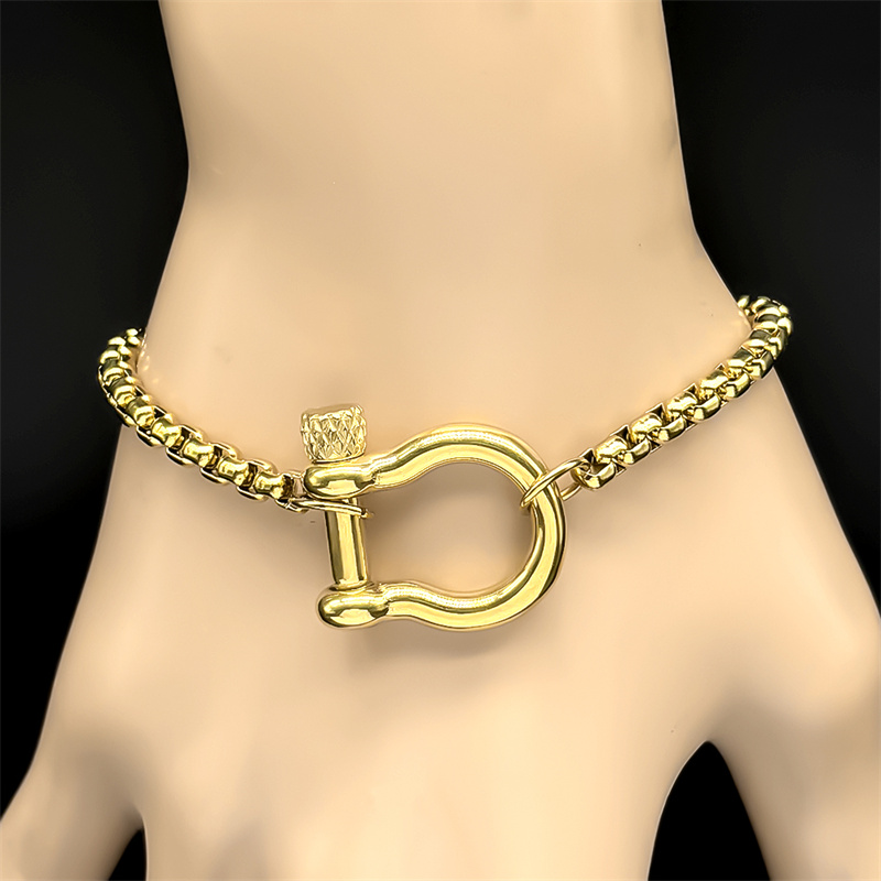 Hollow Geometric Horseshoe Buc - Horseshoe Game Set avis et prix