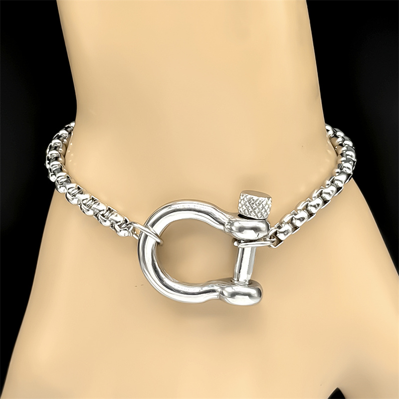 Hollow Geometric Horseshoe Buc - Horseshoe Game Set avis et prix